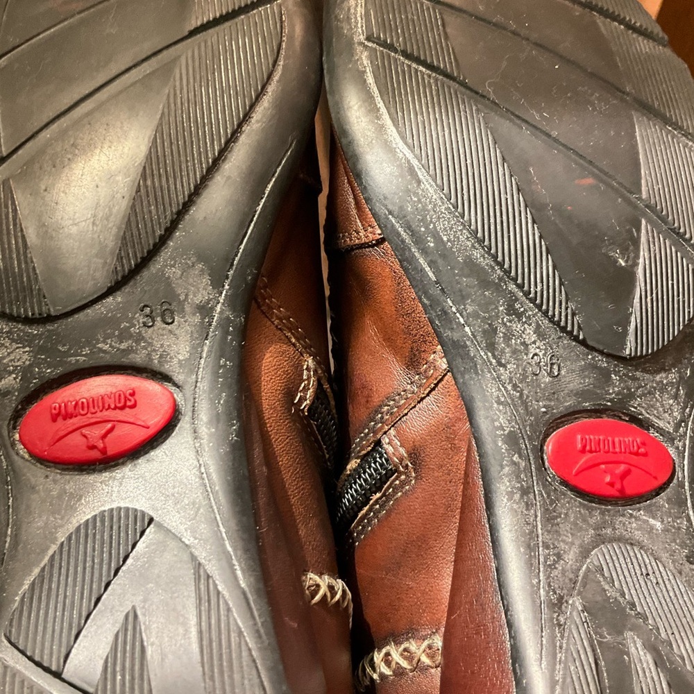 Pikolinos Leather Stitched Ankle Boots - Picture 7 of 12
